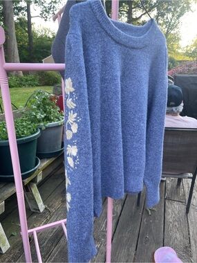 Cynthia Rowley Blue Crewneck Sweater with Cream Floral Sleeve Embroidery